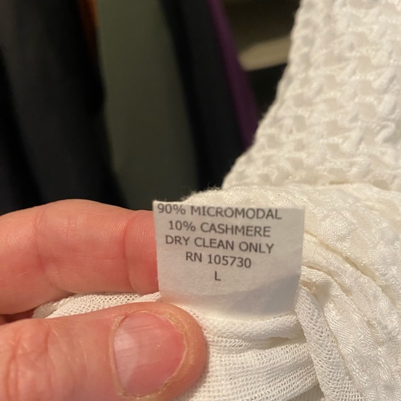 Cream colored Pete brand short sleeve tshirt. - Picture 5 of 7